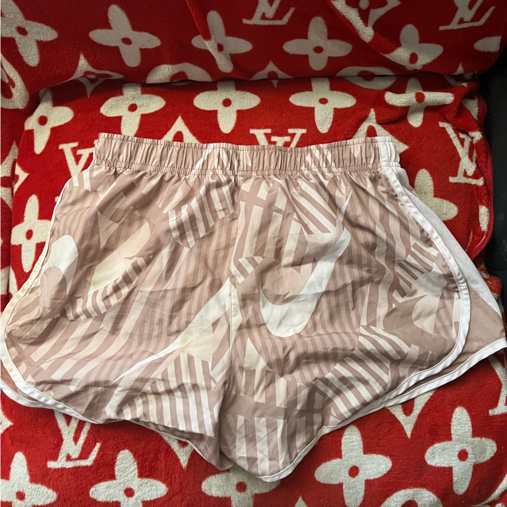 Nike shorts never worn